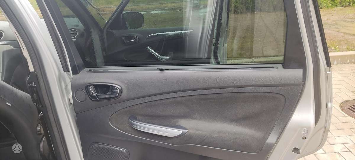 Ford S-MAX 2007 — photo 24