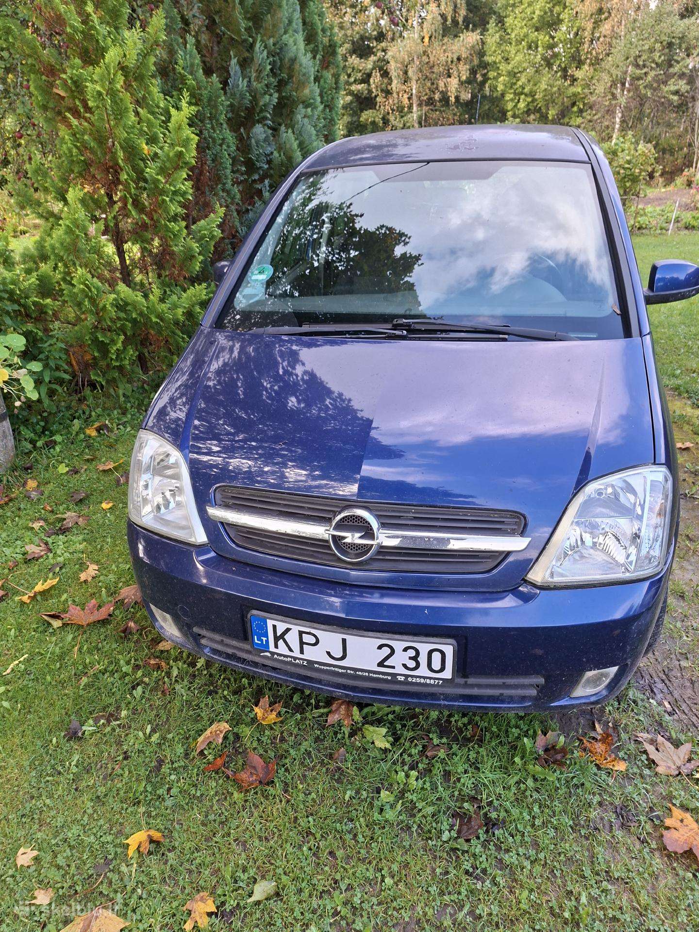 Opel Meriva 2004 — rear view