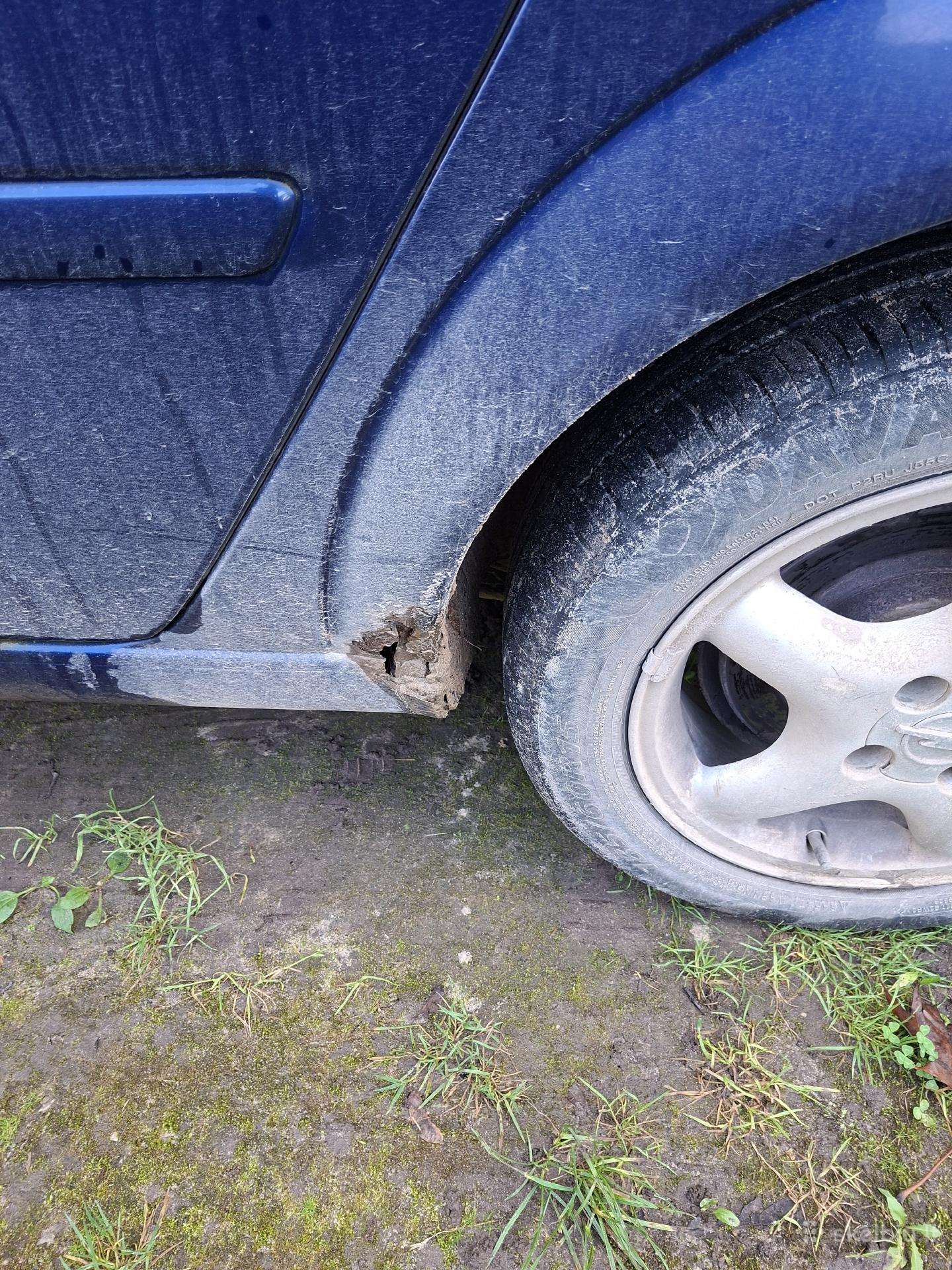 Opel Meriva 2004 — engine 1600 cm³, 101 HP (74kW)