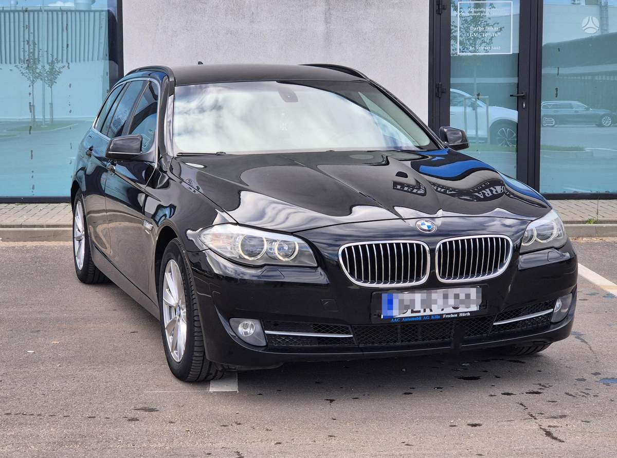 BMW 520, 2011