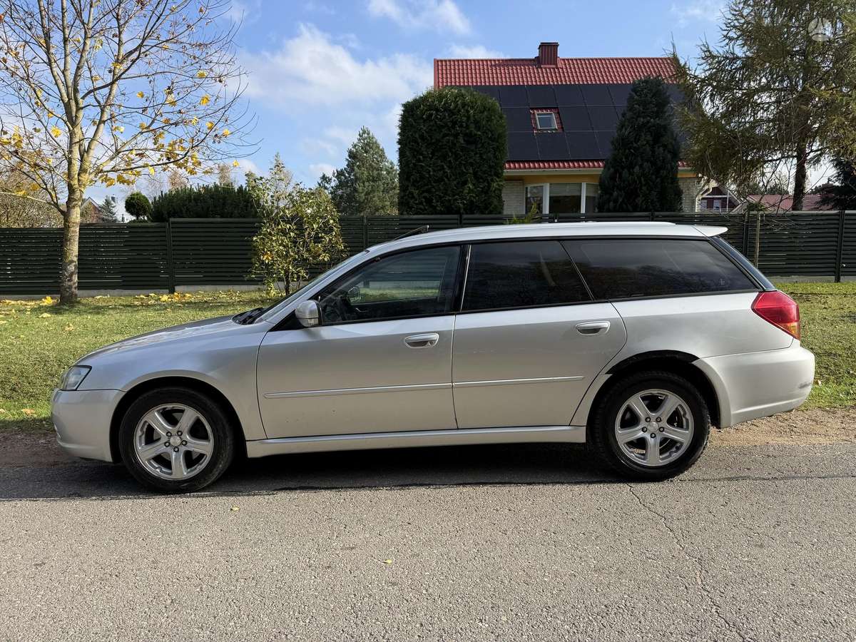 Subaru Legacy 2005 — двигун 1994 cm³, 137 HP (101kW)