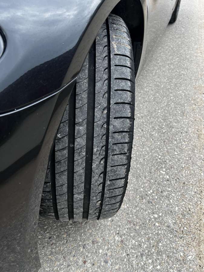 BMW 520 2011 — photo 25