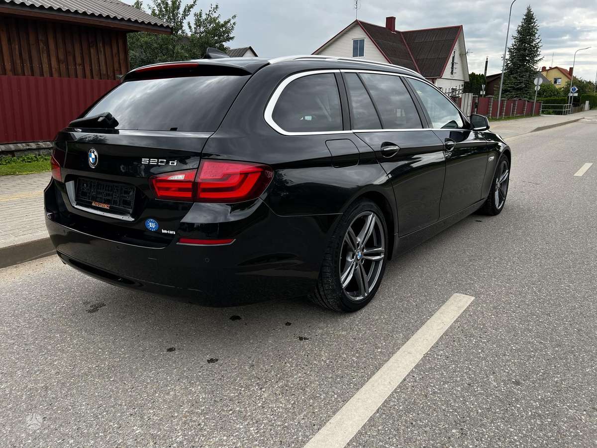 BMW 520 2011 — photo 8