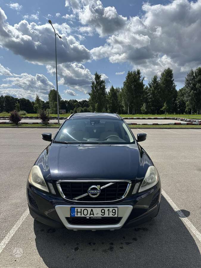 Volvo XC60 2010 — авто для ЗСУ з Європи