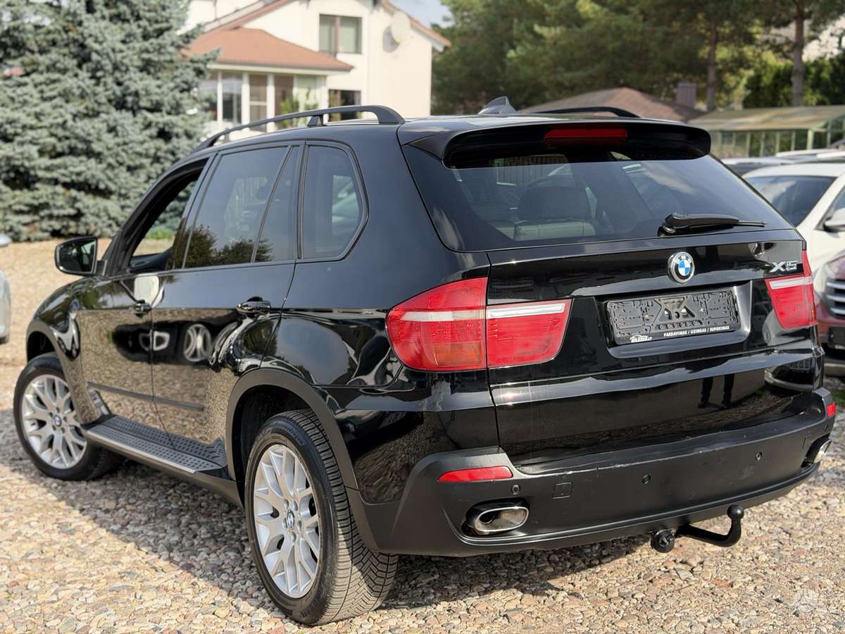 BMW X5 2007 — вигляд ззаду