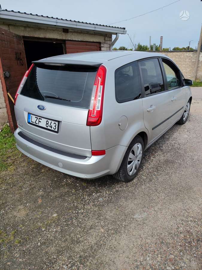 Ford C-MAX 2007 — rear view