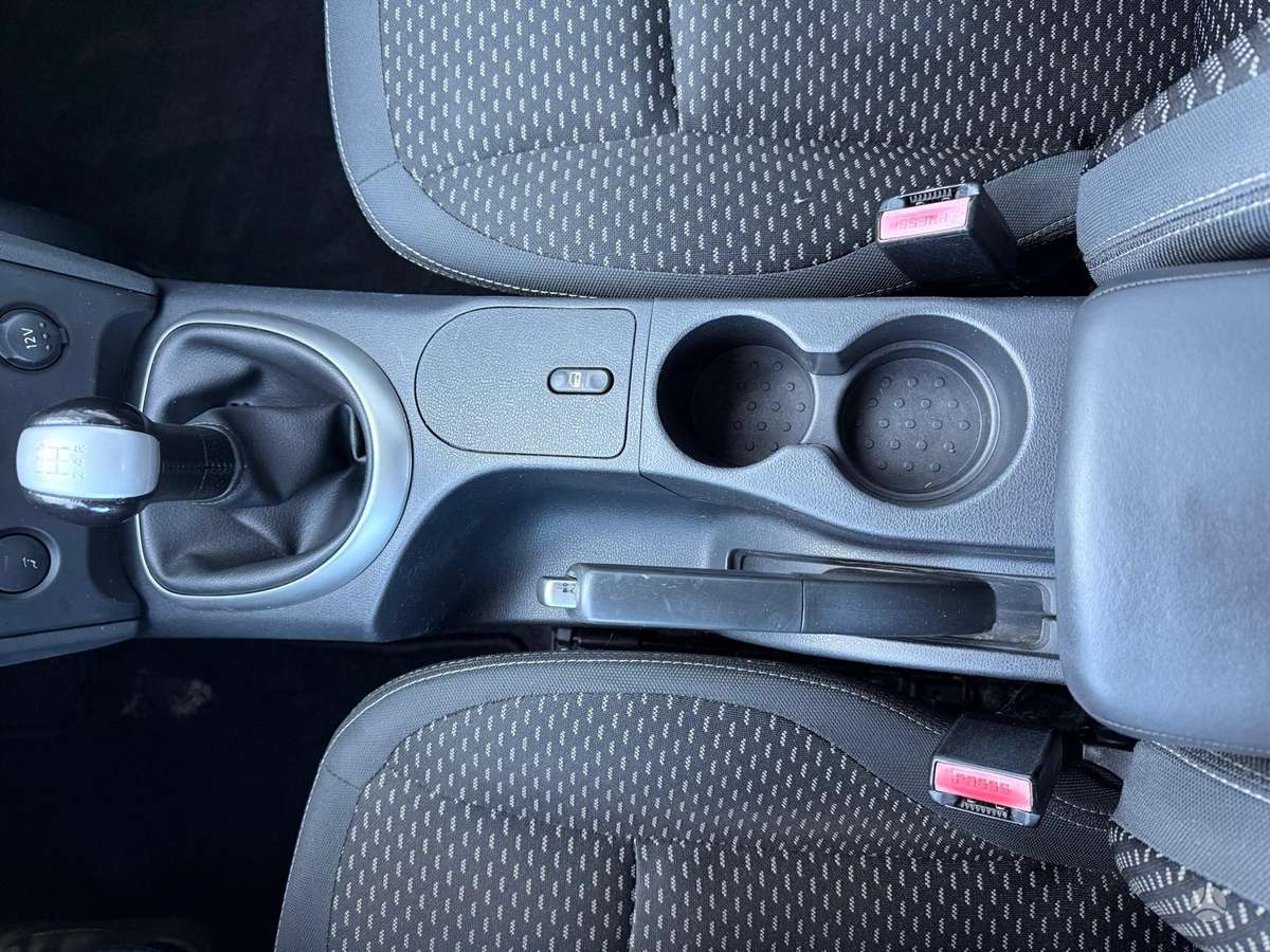 Nissan Qashqai 2009 — photo 13