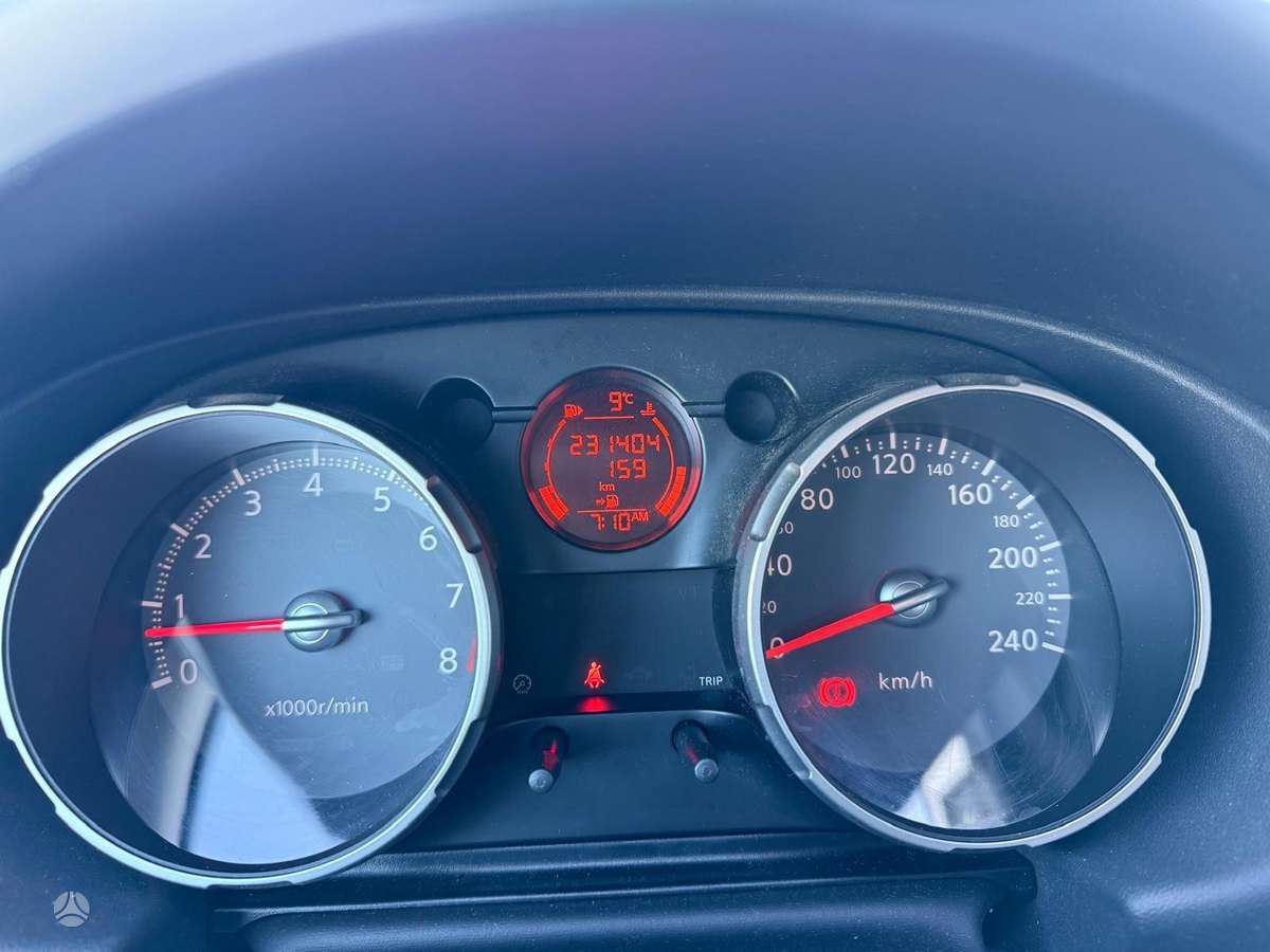 Nissan Qashqai 2009 — photo 14