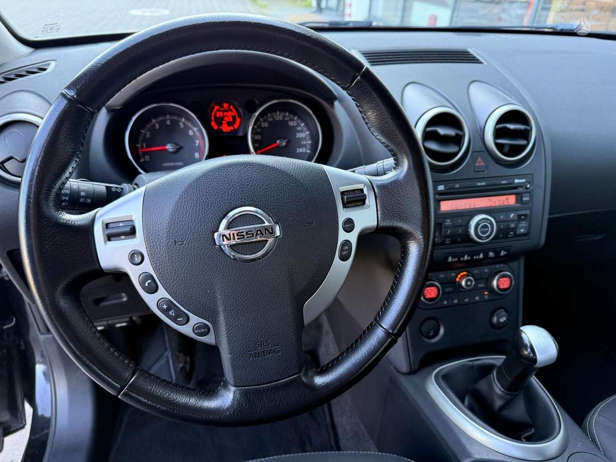Nissan Qashqai 2009 — photo 17