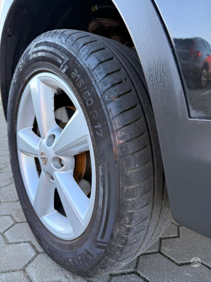 Nissan Qashqai 2009 — photo 30