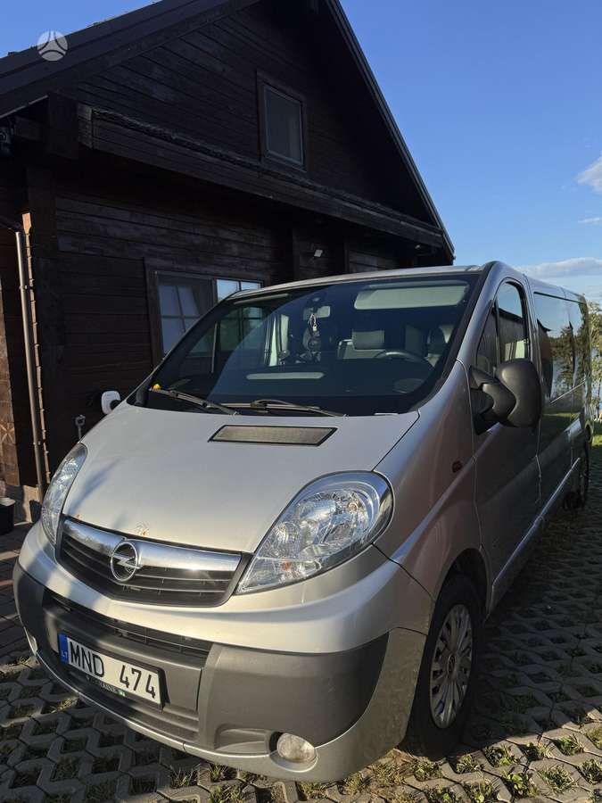 Opel Vivaro 2007 — engine 1995 cm³, 114 HP (84kW)