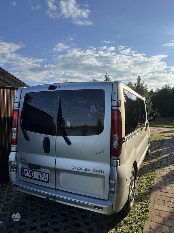 Opel Vivaro 2007 — photo 5