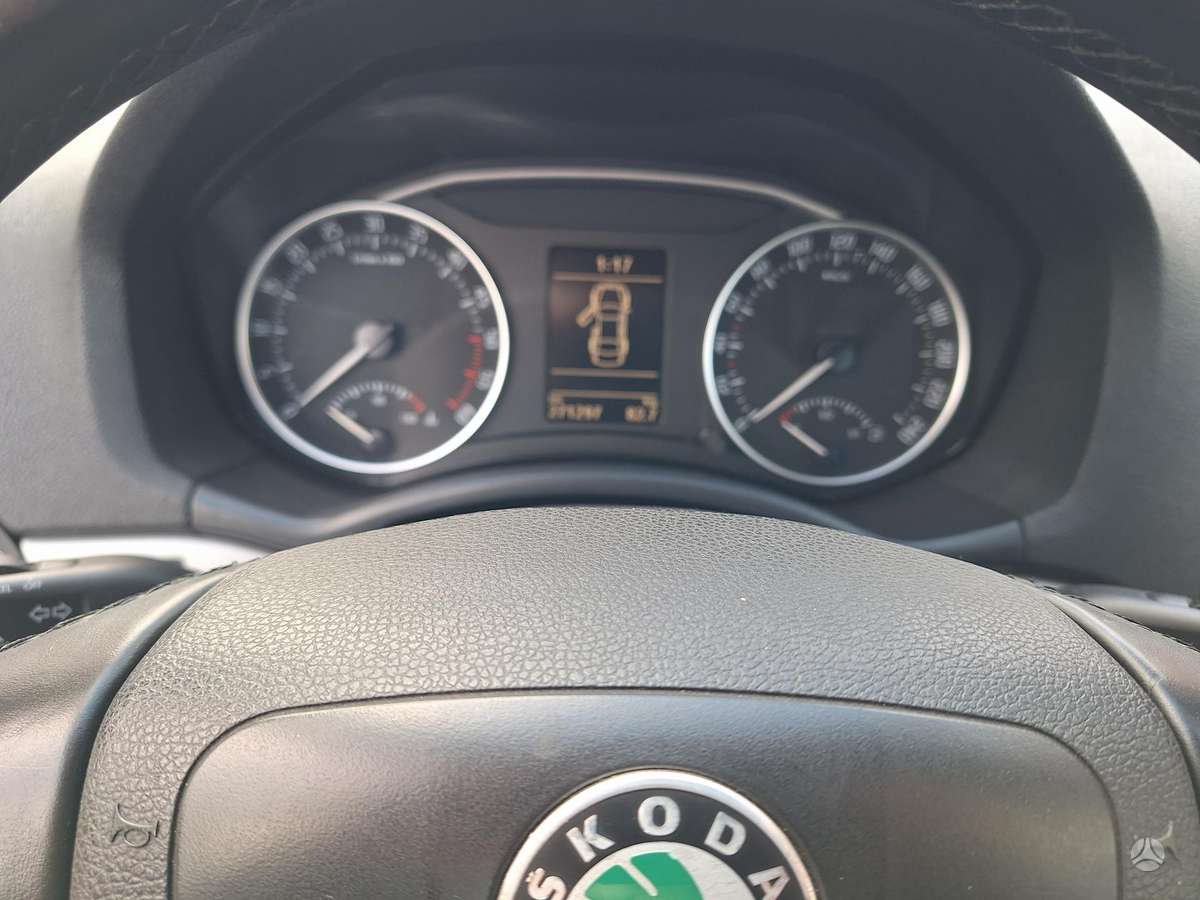 Skoda Octavia 2012 — photo 13