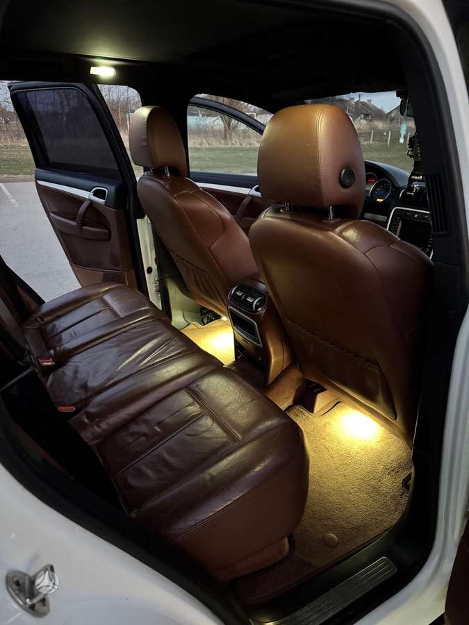 Porsche Cayenne 2007 — photo 29
