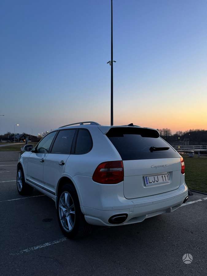 Porsche Cayenne 2007 — photo 6