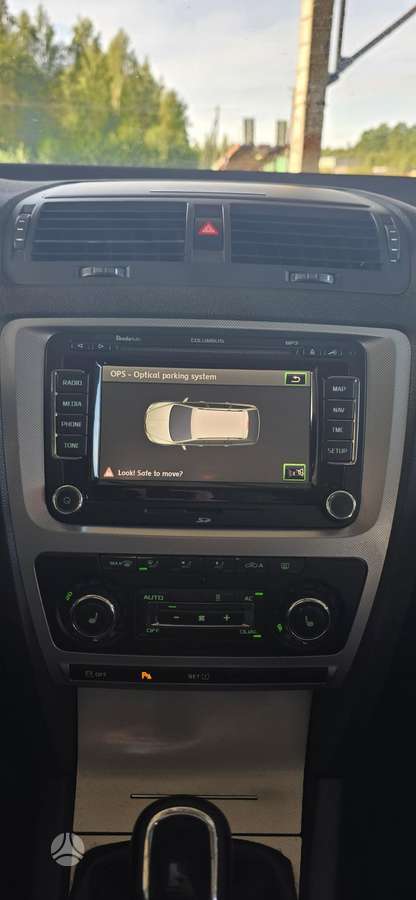 Skoda Octavia 2011 — photo 12