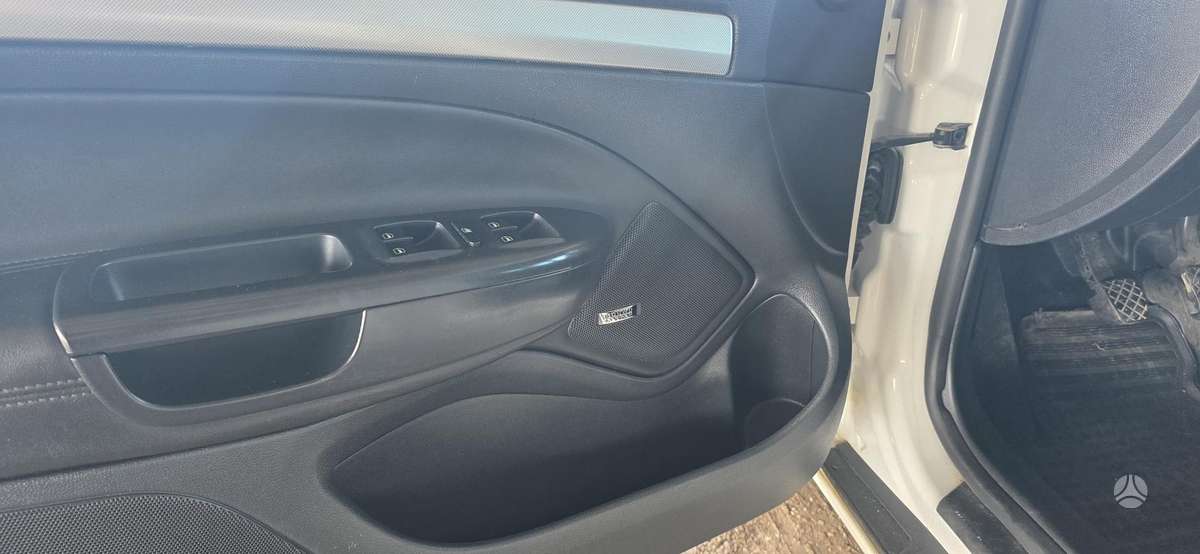 Skoda Octavia 2011 — photo 15