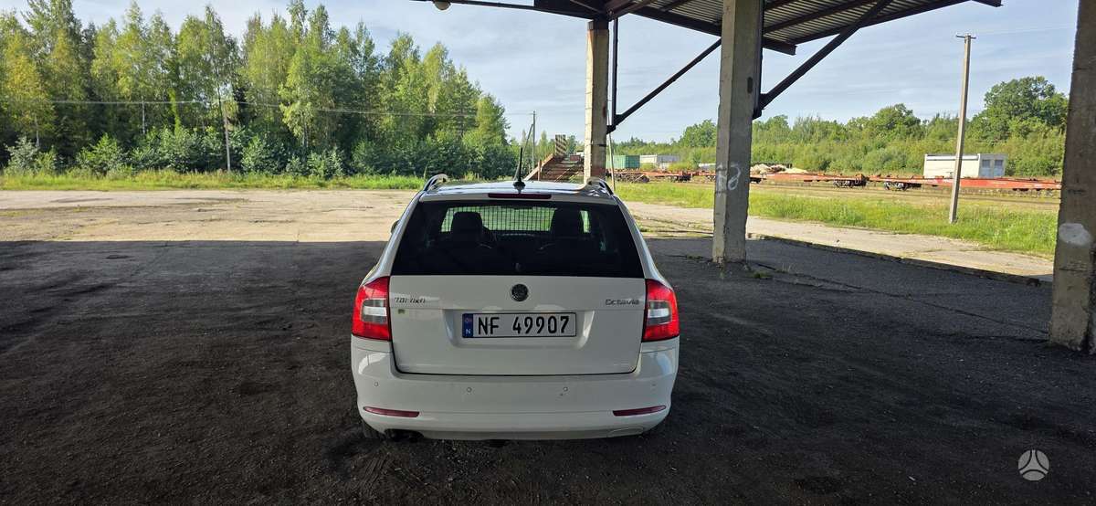 Skoda Octavia 2011 — photo 5