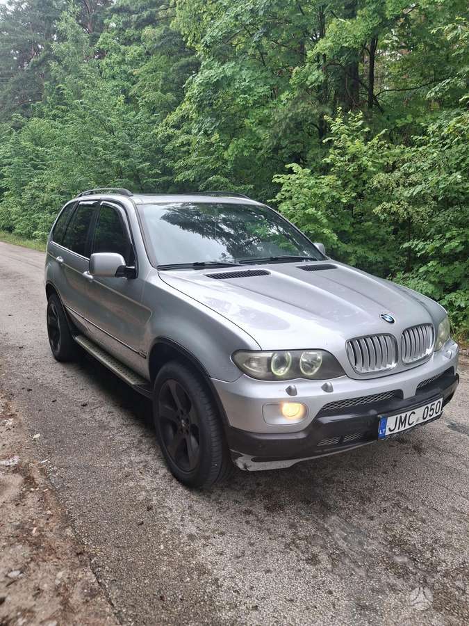 BMW X5 2004 — авто для ЗСУ з Європи