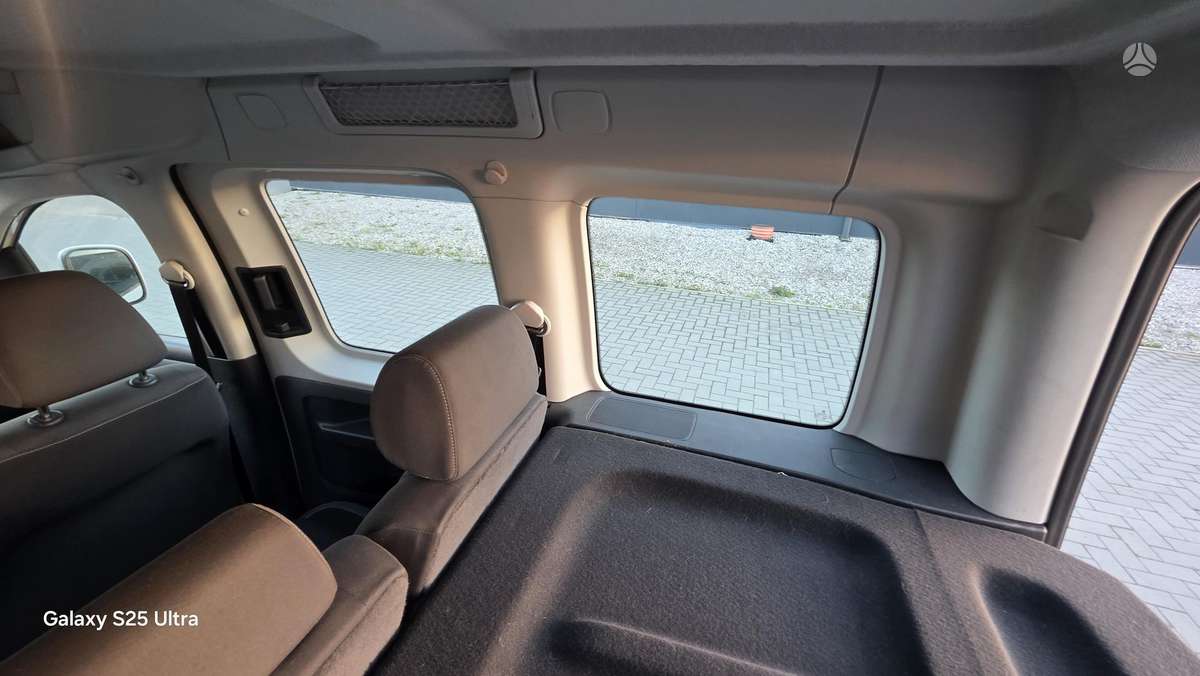 Volkswagen Caddy 2015 — фото 21
