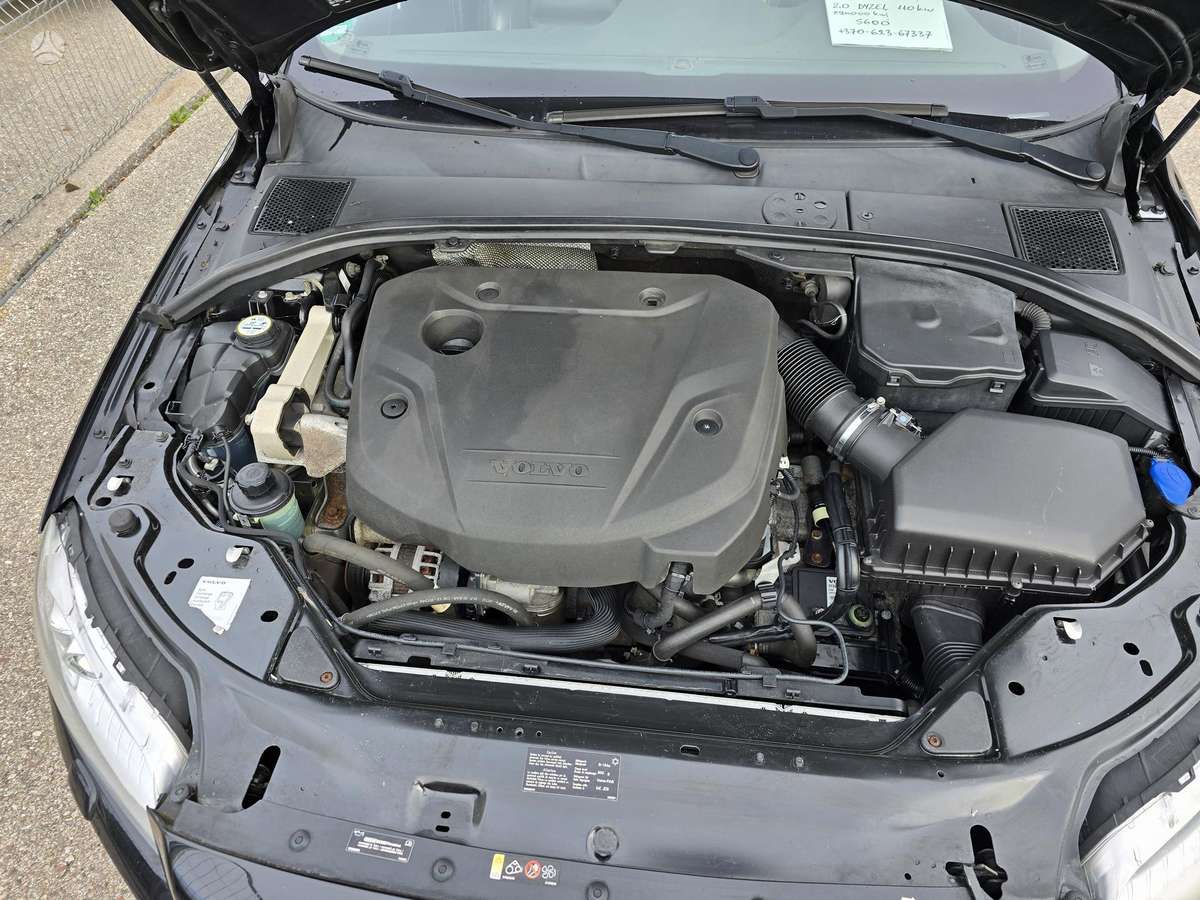 Volvo V70 2015 — photo 23