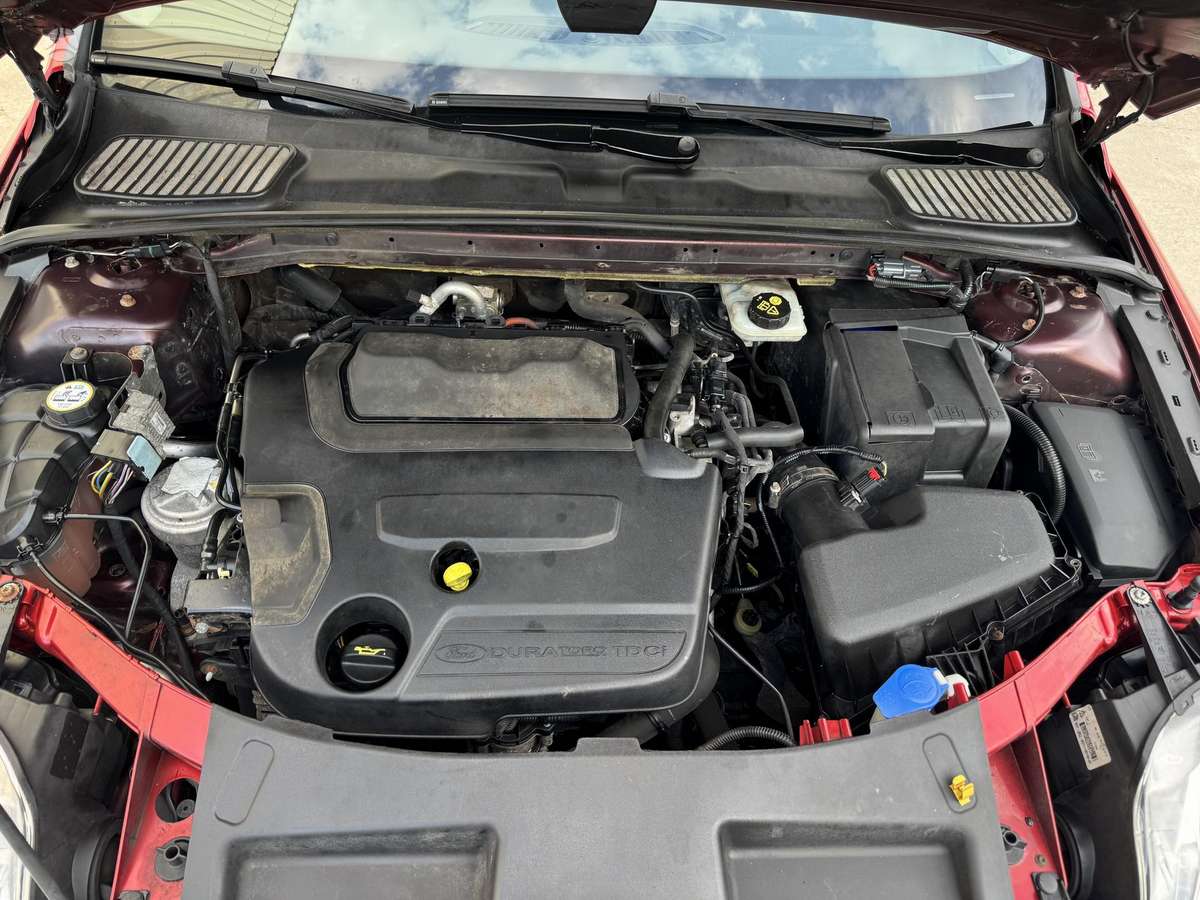 Ford Mondeo 2013 — photo 36