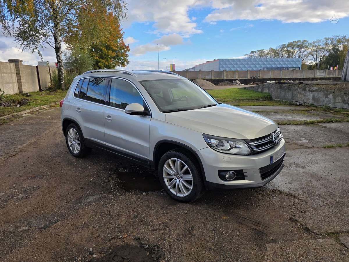 Volkswagen Tiguan 2012 — photo 6