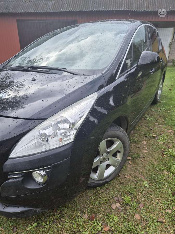 Peugeot 3008 2013 — rear view