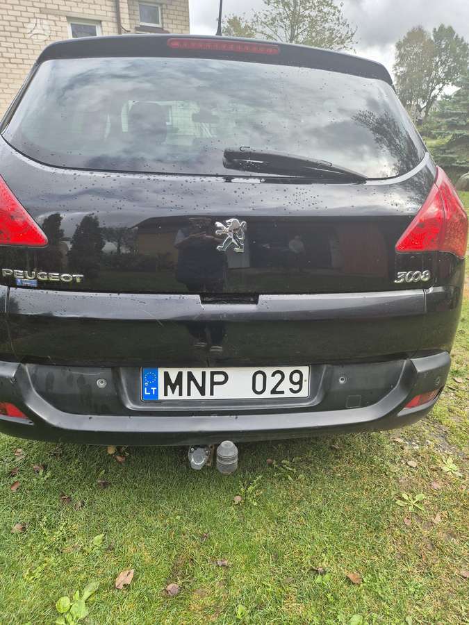 Peugeot 3008 2013 — engine 1997 cm³