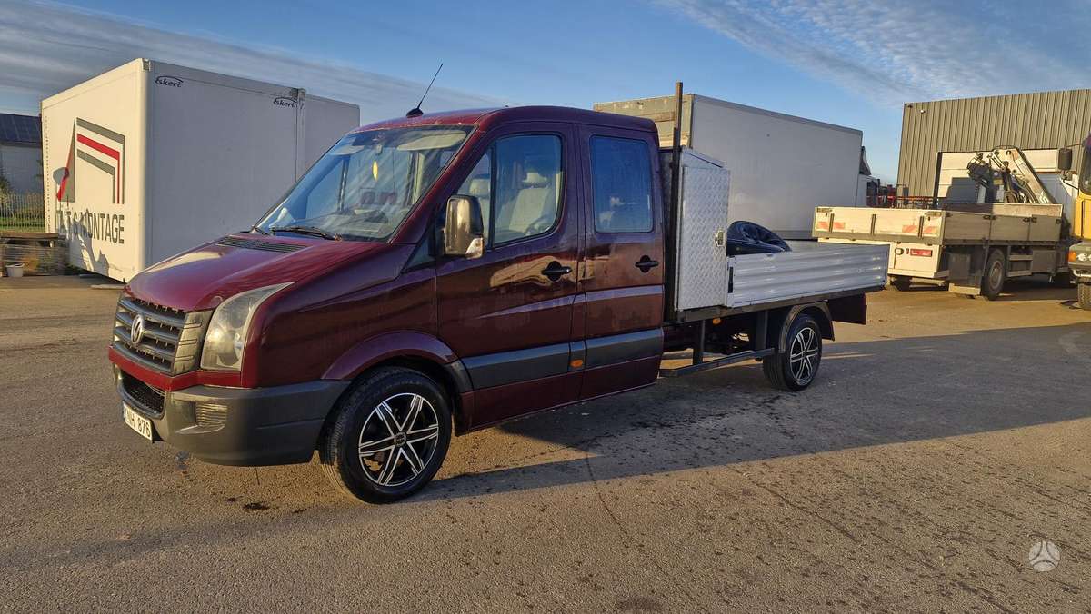 Volkswagen Crafter 2012 — rear view