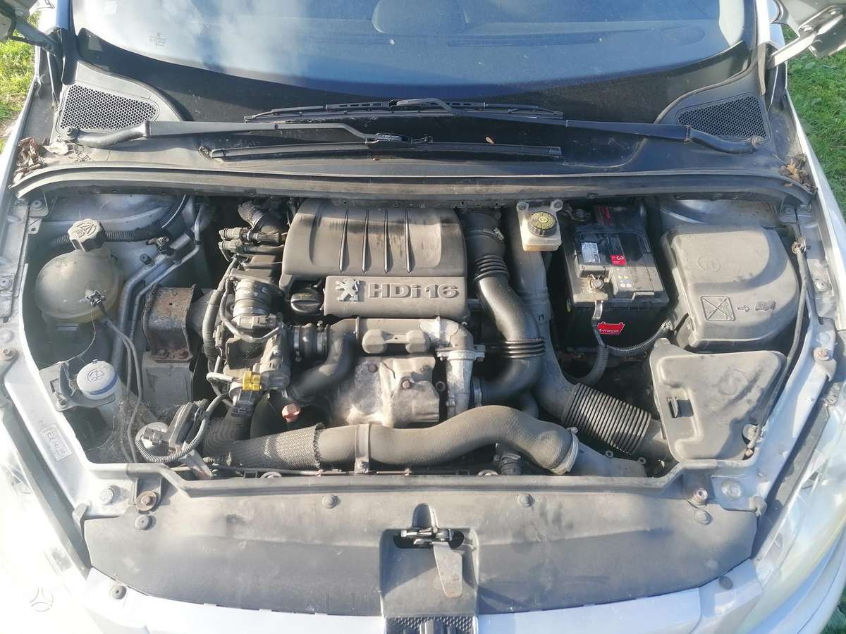 Peugeot 307 2004 — photo 8