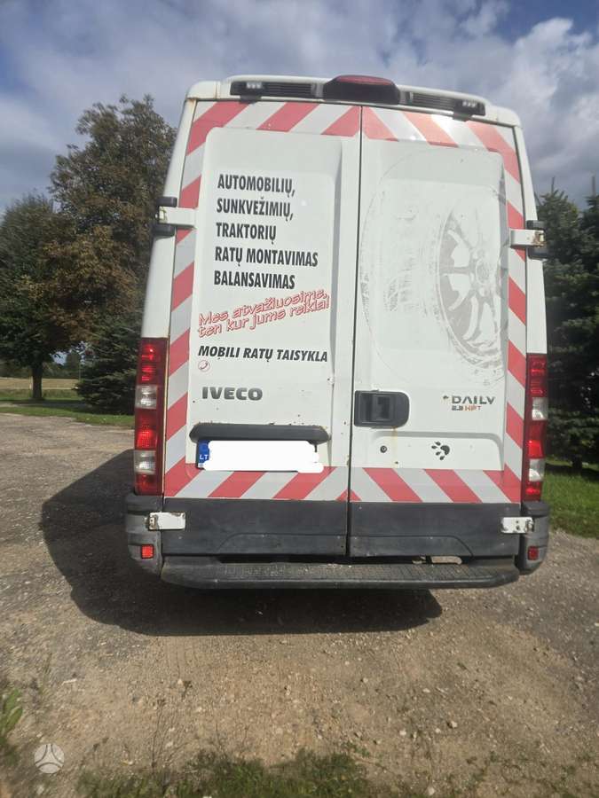 Iveco Daily 2007 — photo 8