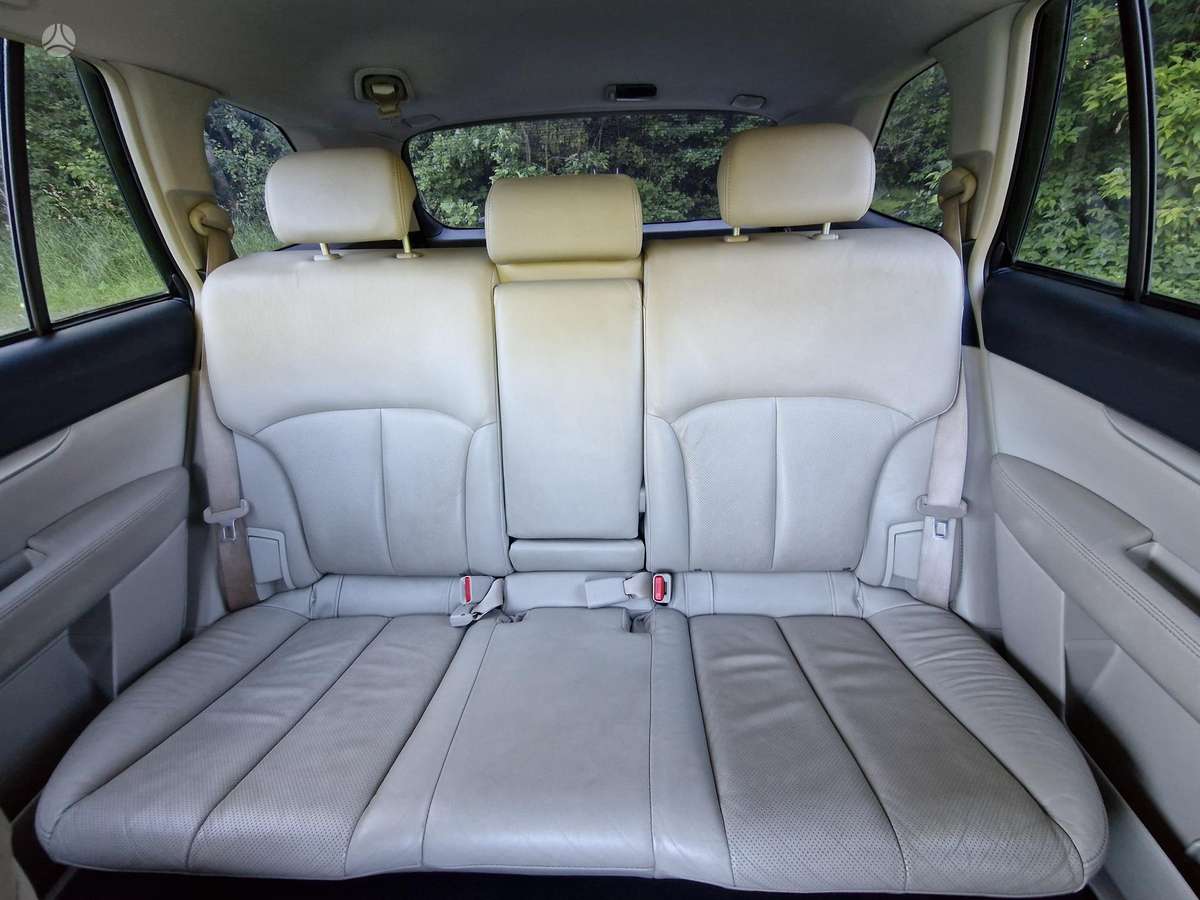 Subaru Outback 2013 — photo 9