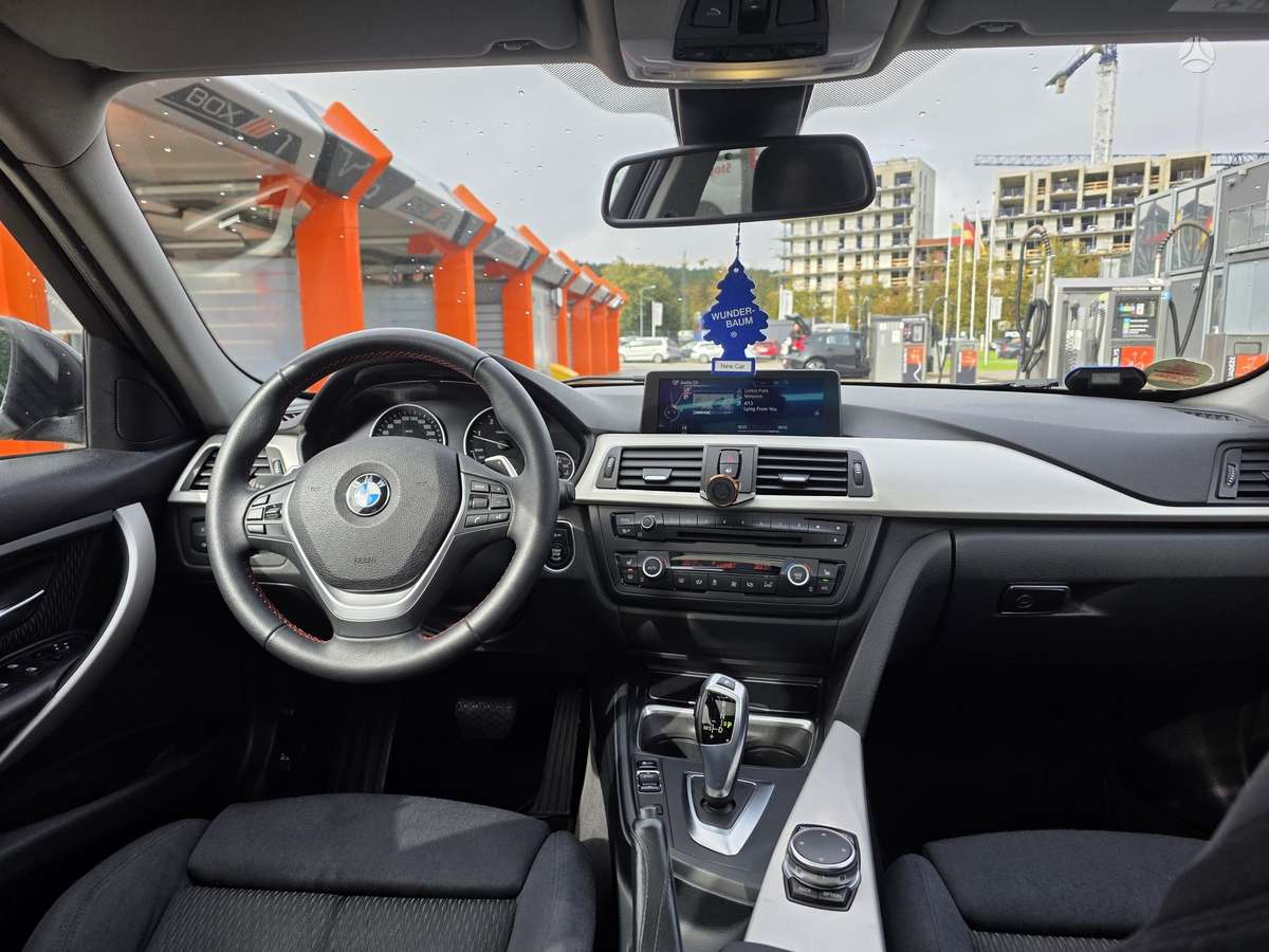BMW 320 2014 — photo 10