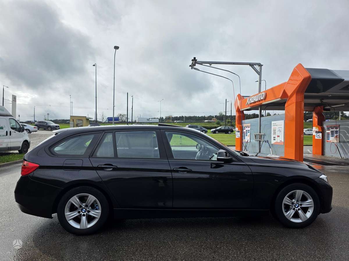BMW 320 2014 — photo 5