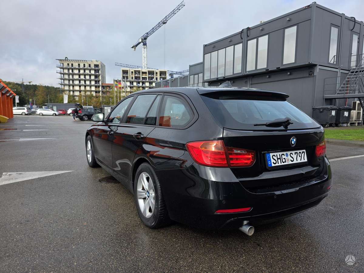 BMW 320 2014 — photo 8