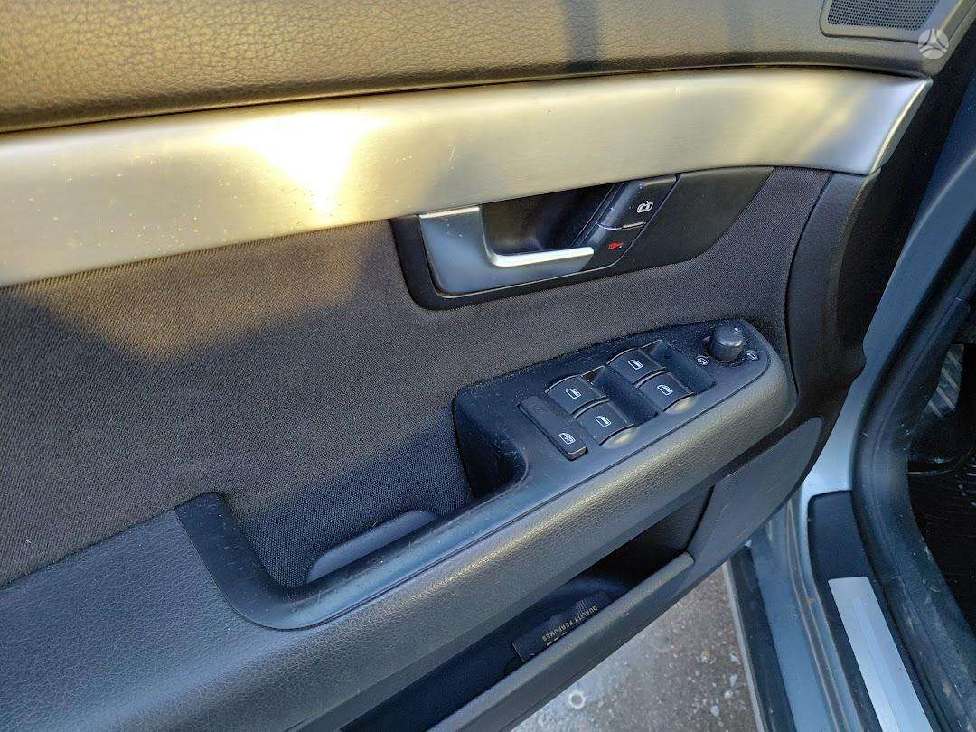 Audi A4 2007 — photo 8