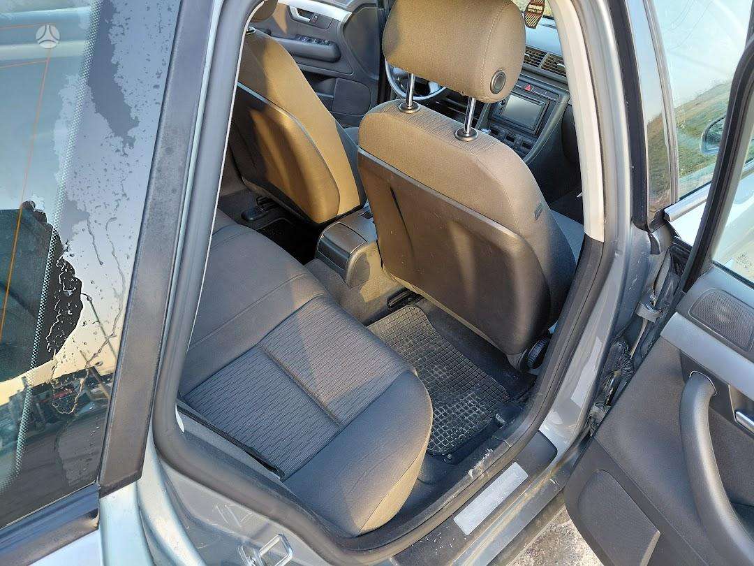 Audi A4 2007 — photo 9