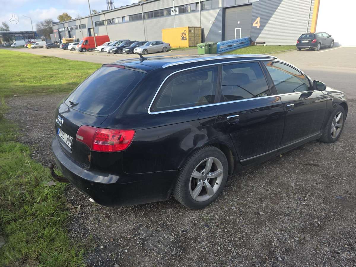 Audi A6 2005 — двигун 2967 cm³, 224 HP (165kW)