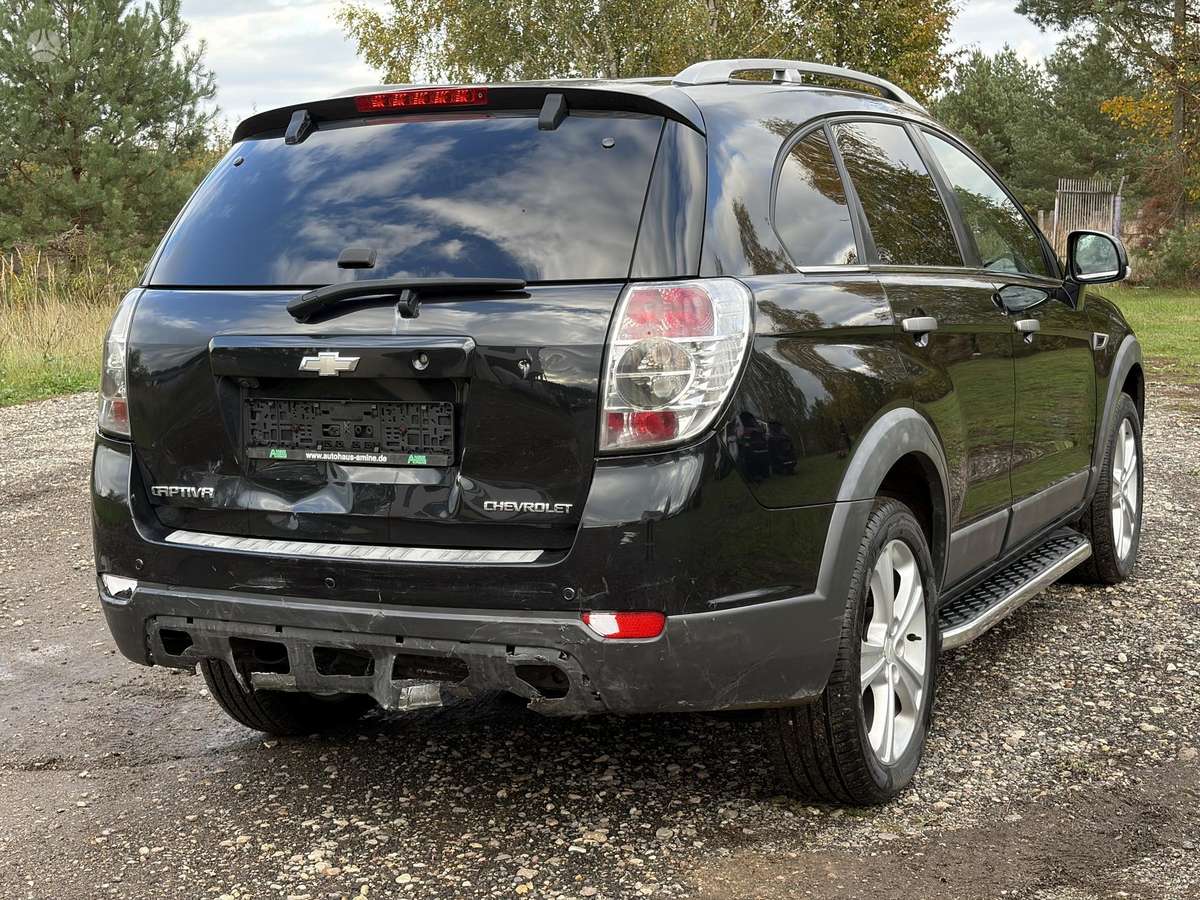 Chevrolet Captiva 2012 — photo 8