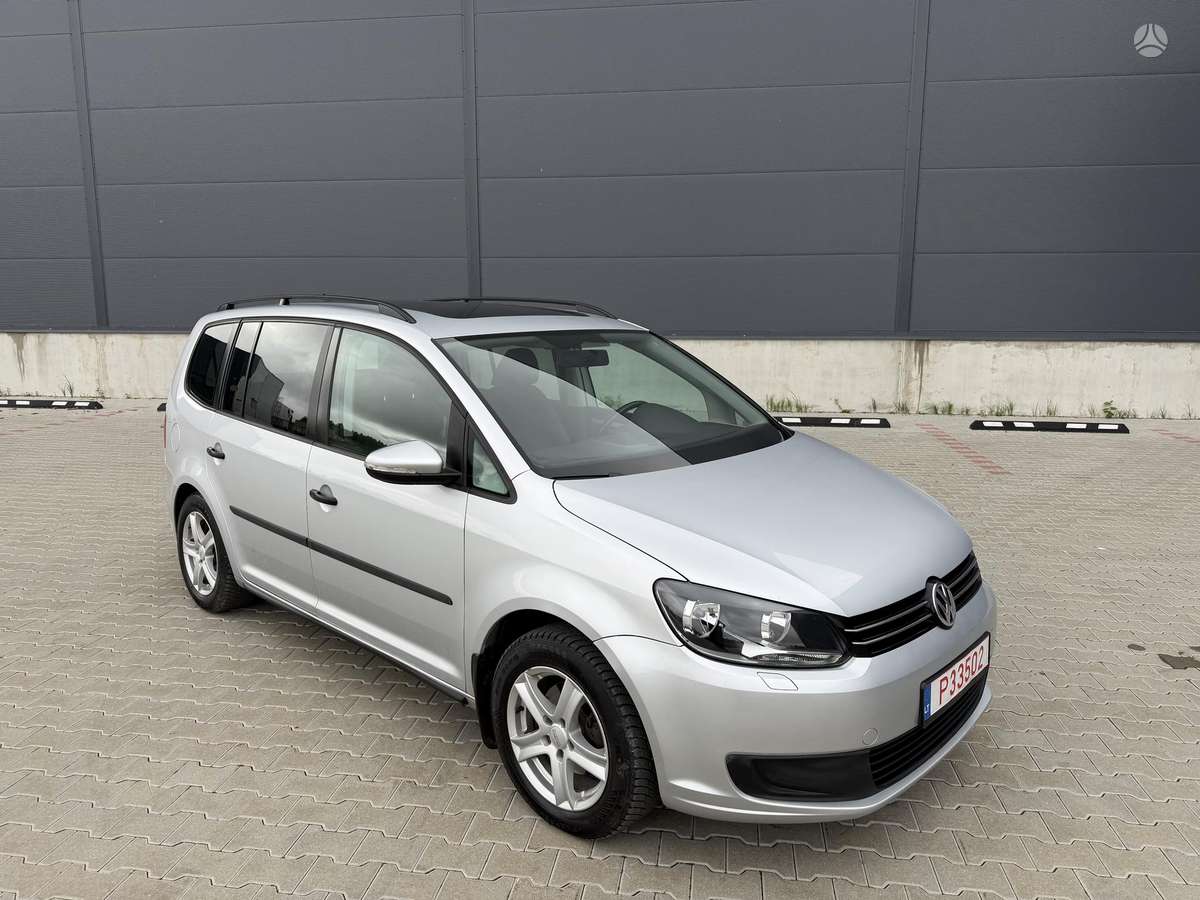 Volkswagen Touran 2011 — photo 6