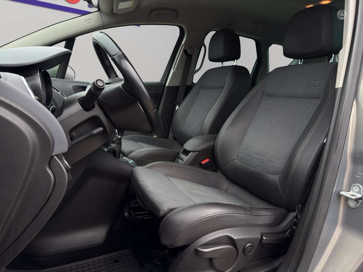 Opel Meriva 2010 — photo 14