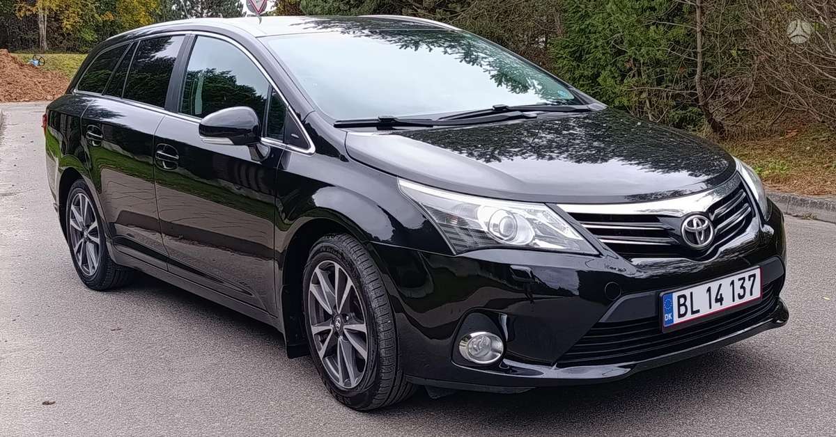 Toyota Avensis 2013 — vehicle for AFU Ukraine