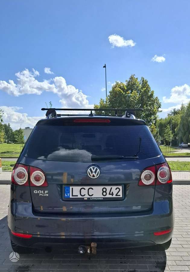 Volkswagen Golf 2010 — photo 5