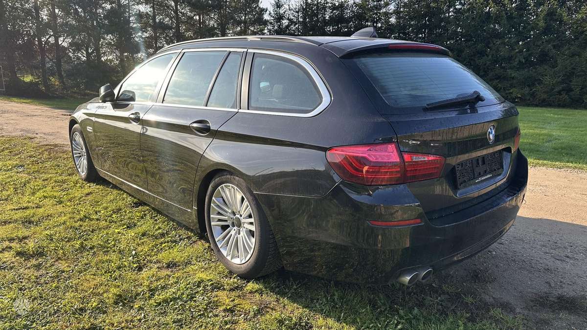 BMW 525 2015 — двигун 1995 cm³, 218 HP (160kW)