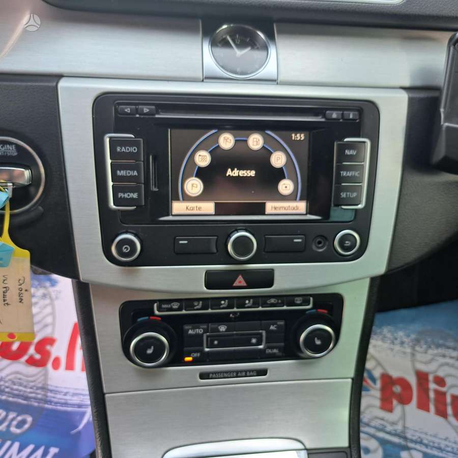 Volkswagen Passat 2011 — photo 24