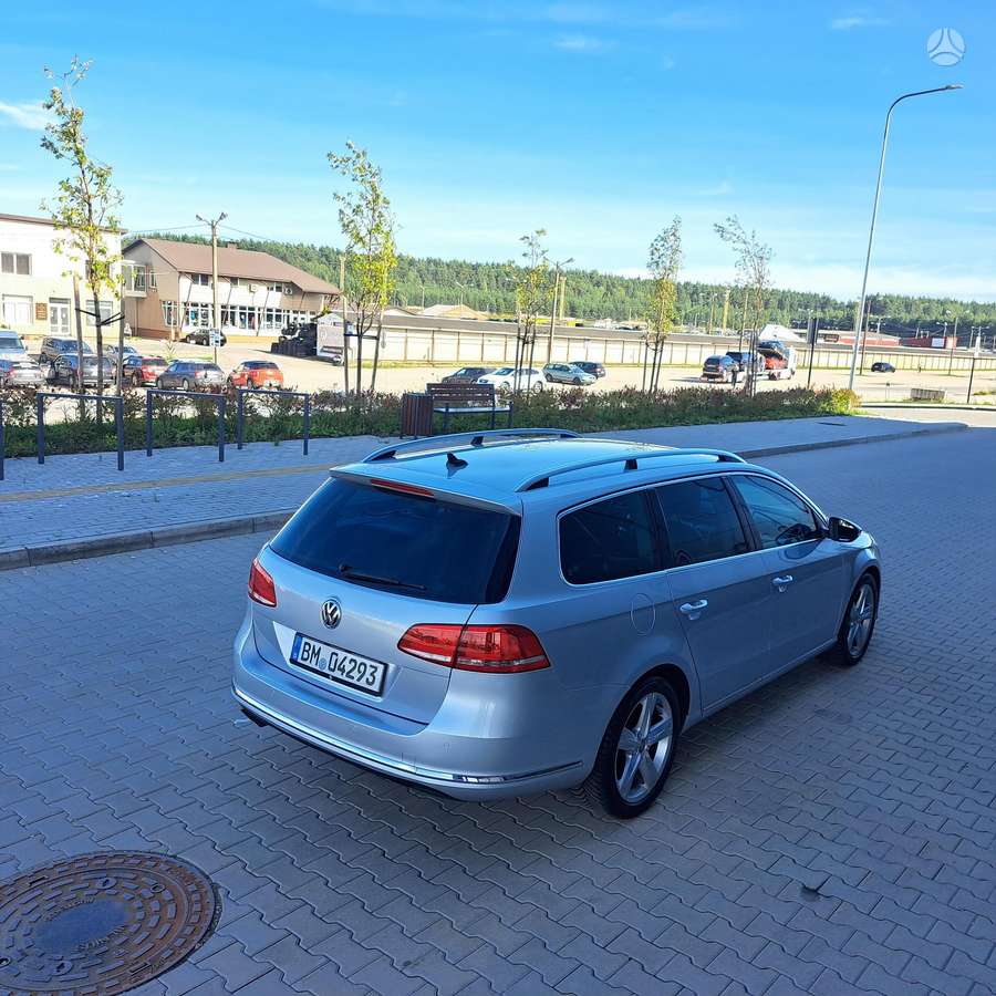 Volkswagen Passat 2011 — photo 9