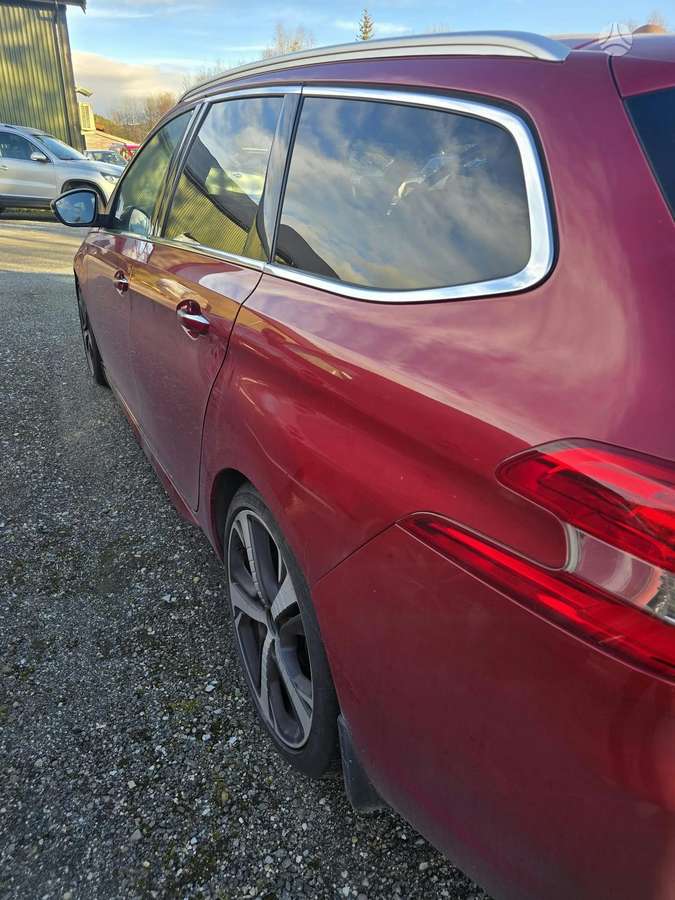 Peugeot 308 2015 — фото 6
