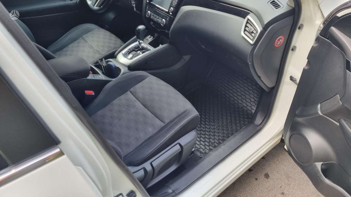 Nissan Qashqai 2014 — photo 13