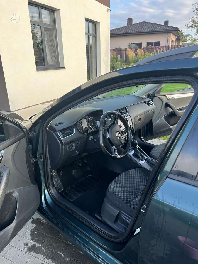 Skoda Octavia 2015 — фото 21